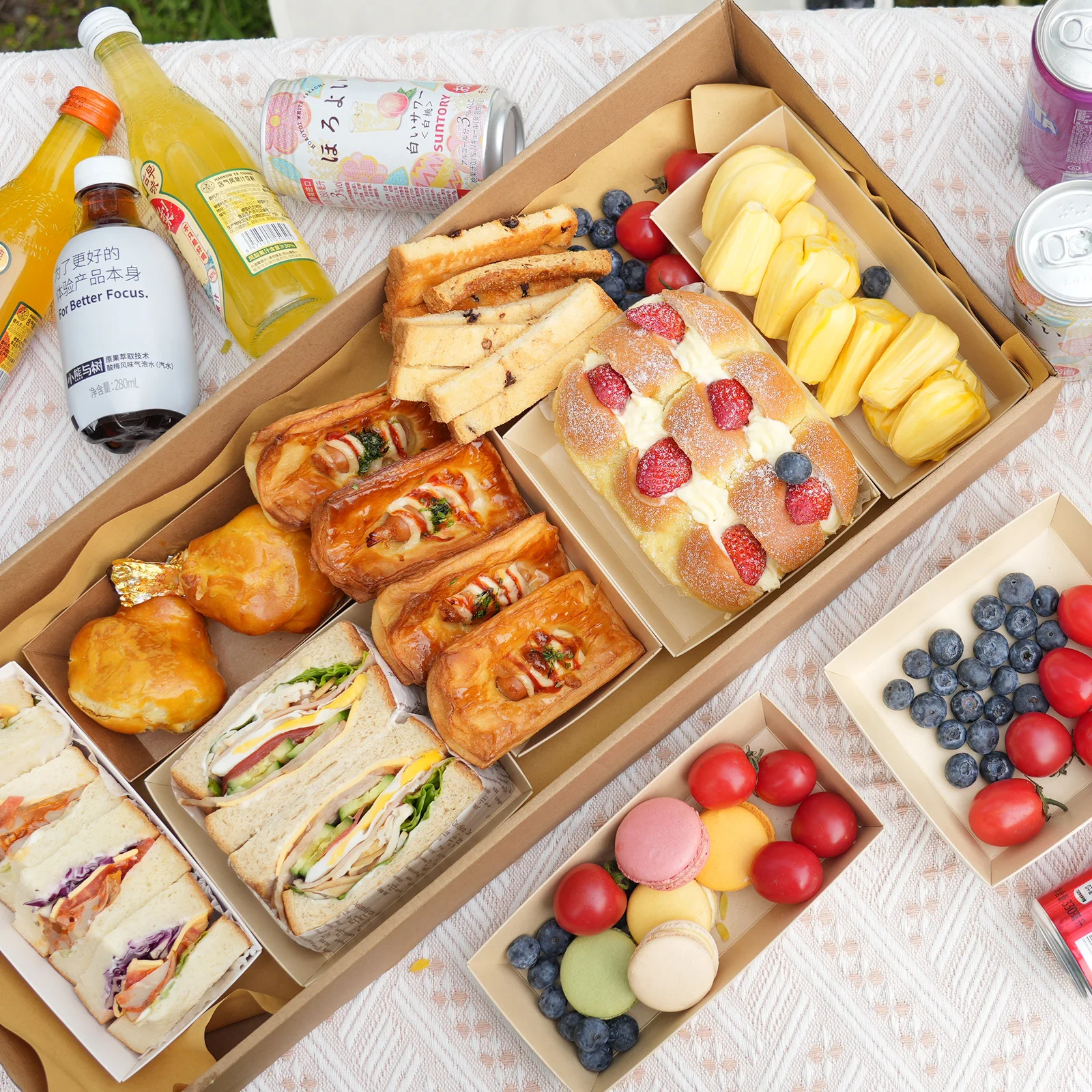 Boîtes en papier Kraft jetables, conteneur de pique-nique en plein air avec couvercle de fenêtre, emballage de Pizza Sandwich, boîtes en Carton 6/4/2 pièces