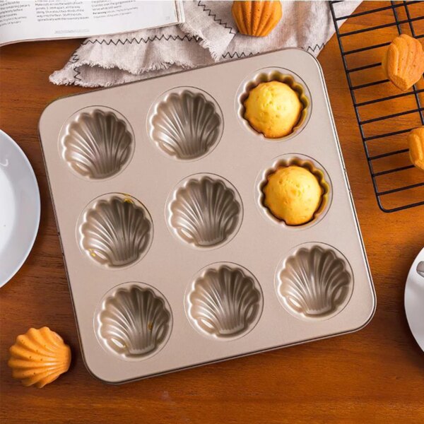 463-vwh9uf.jpg Moule à Madeleines en Acier au Carbone