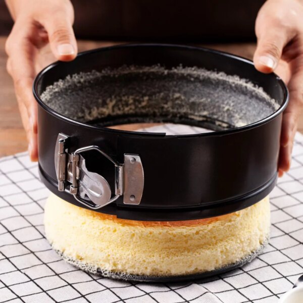 Lot de 3 Moules à Gâteau – Formes Cœur, Carré & Rondes