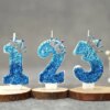 Bougie Chiffre d’Anniversaire avec Couronne – 0 à 9 bleue