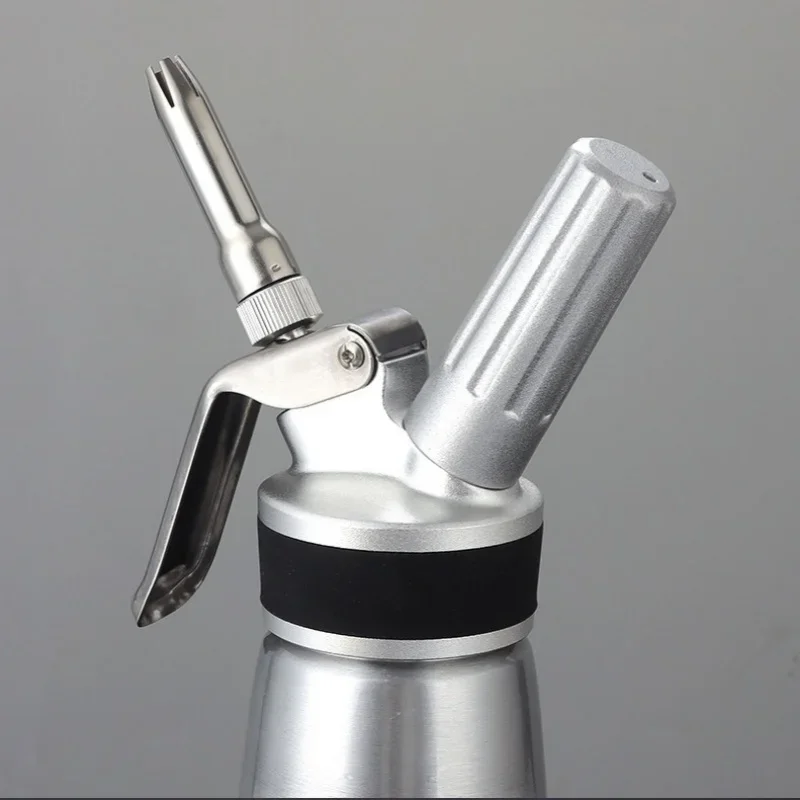 Pistolet à Crème en Acier Inoxydable avec 3 Têtes de Décoration, Siphon, Bouteille à Presser, 1 Livre, Brosse, 500/1000ml