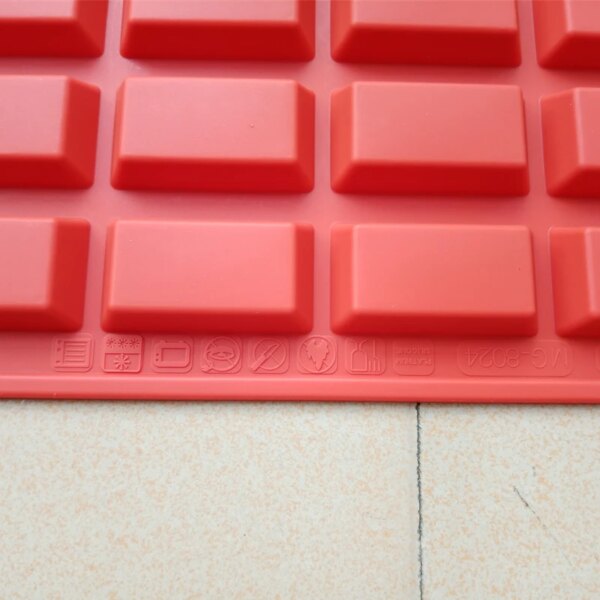 Moule en Silicone pour Financier – 9 ou 20 Cavités