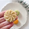 Tampon à Biscuits Fleur de Lune – Pressé à la Main