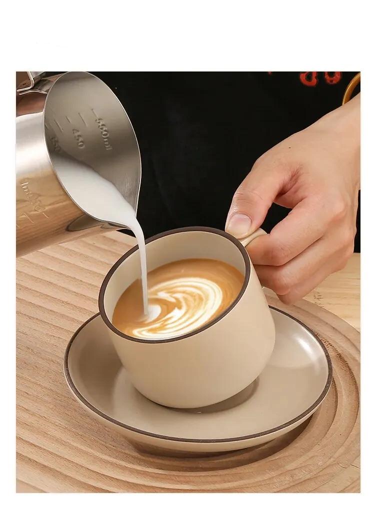 Pichet à mousse de lait en acier inoxydable, mousseur argenté, récipient à café Latte, pichet en métal, tasse Barista